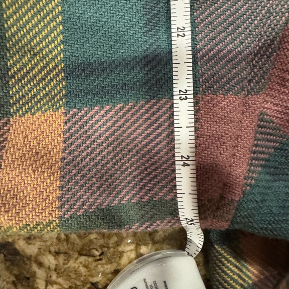 L.L. Bean Multicolor Plaid Button-Down Shirt - Picture 8 of 9